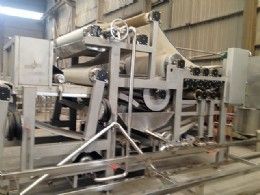 帶式破碎榨汁一體機(jī)照片